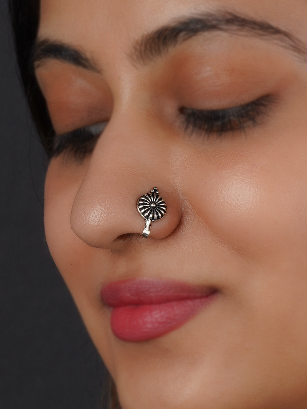 Grey - Antique Padma Sterling Silver Nosepin main image 1