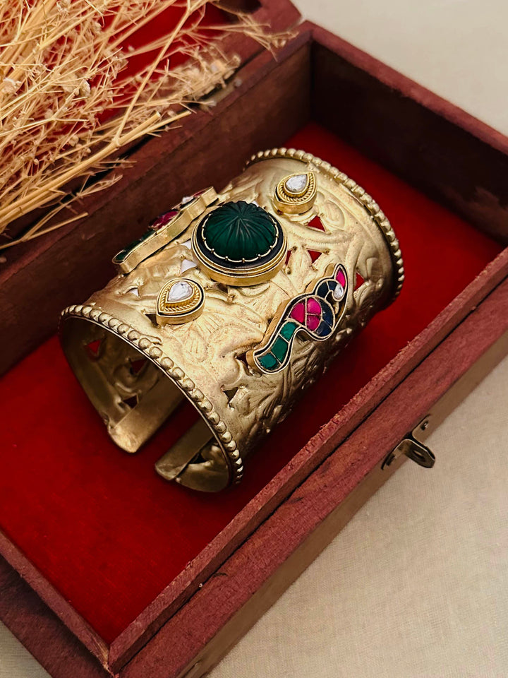 CC-BRAC4M - Multicolor Gold Plated Mishr Bracelet