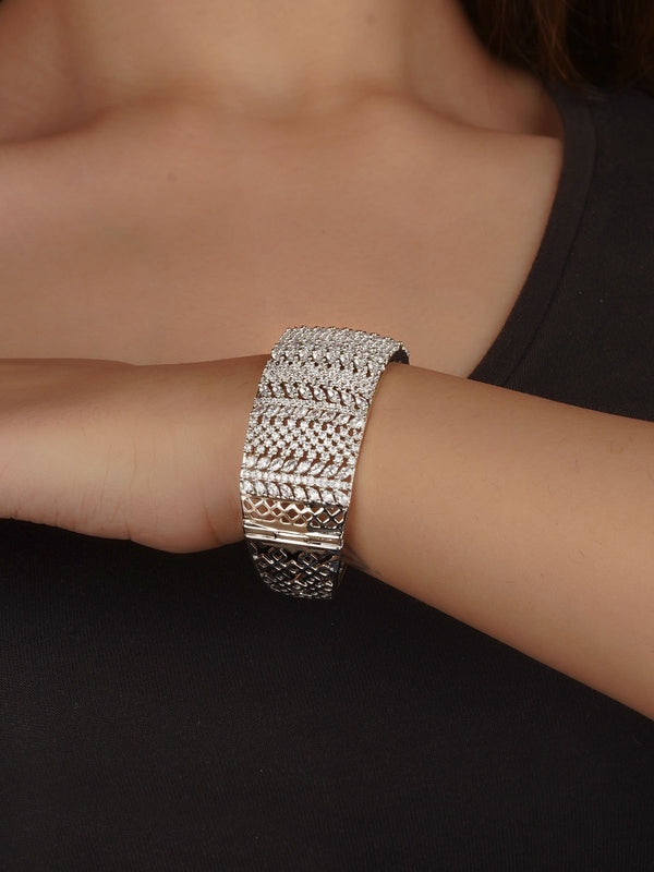 White Color Silver Plated Faux Diamond Bracelet (1 Piece) - CZBRAC158