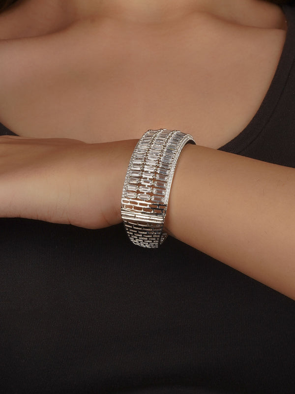 White Color Silver Plated Faux Diamond Bracelet (1 Piece) - CZBRAC162