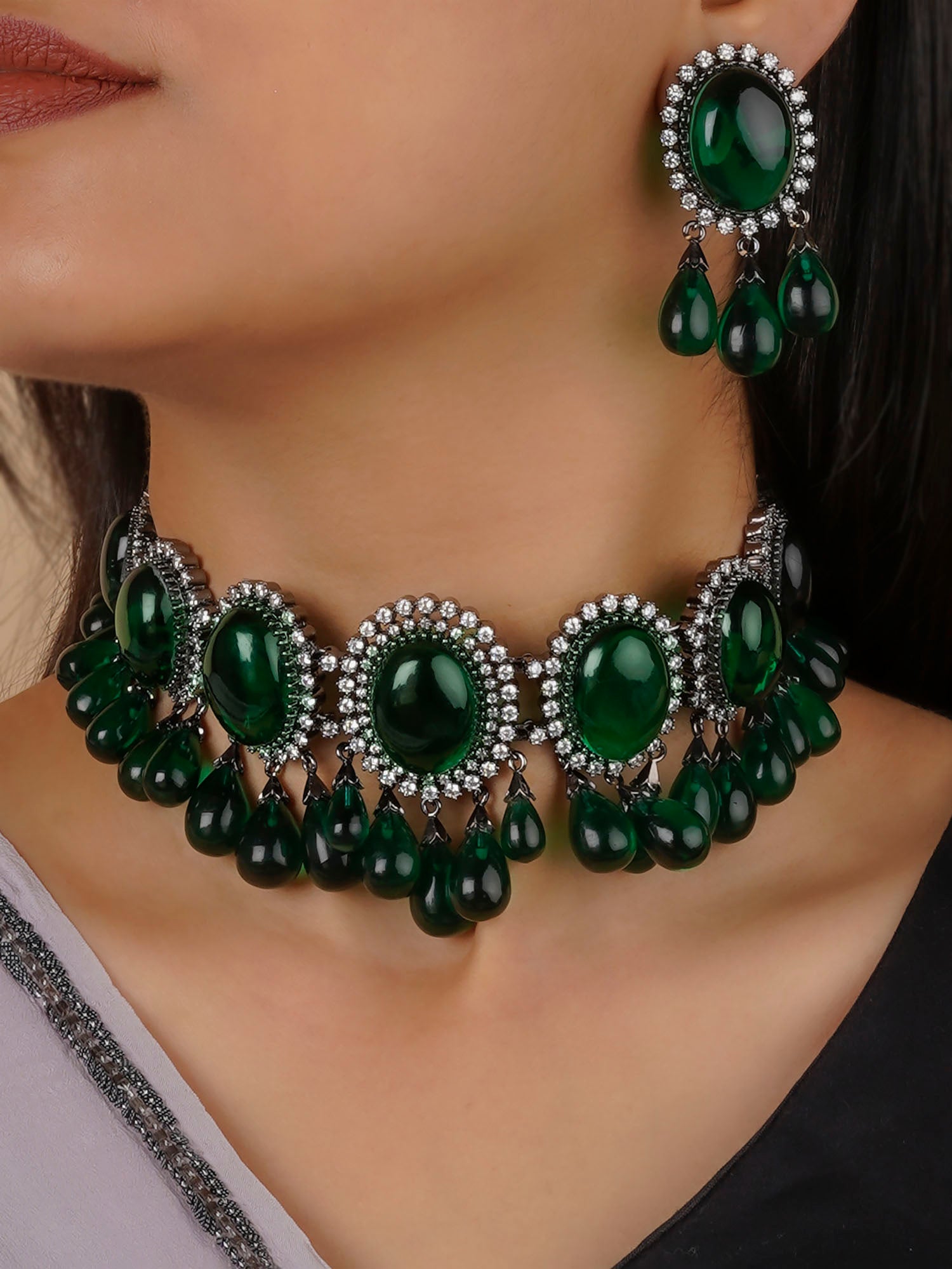 CZSET276GR - Green Color Faux Diamond Necklace Set
