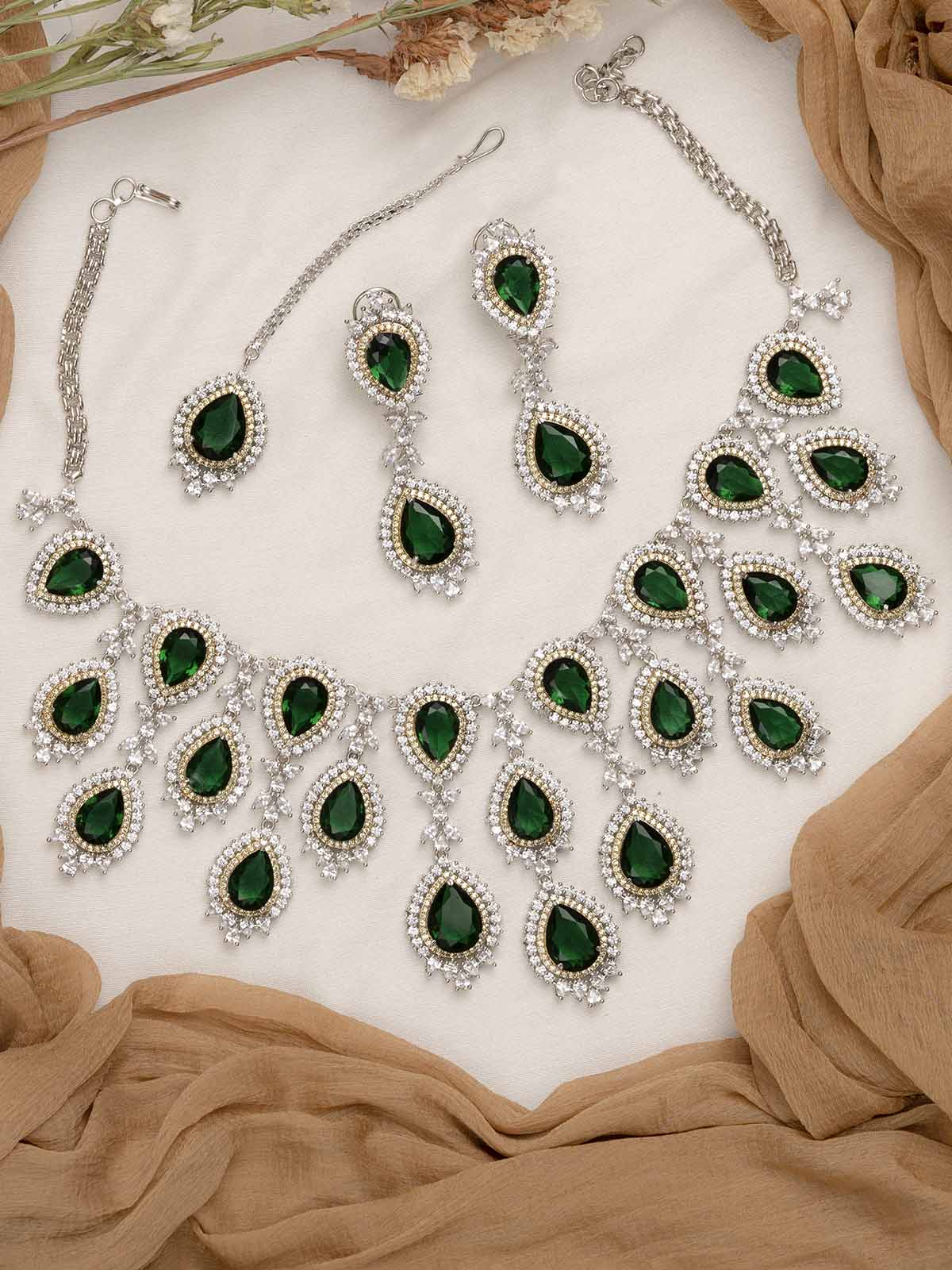 CZSET298GR- Green Color Faux Diamond Medium Necklace Set With Tika