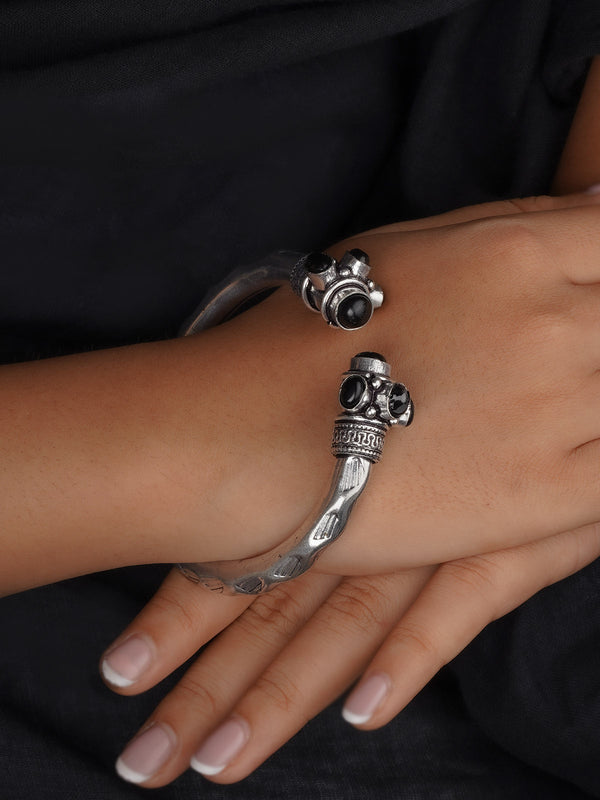 EK-BRAC45 - Silver Plated Tribal Bangles