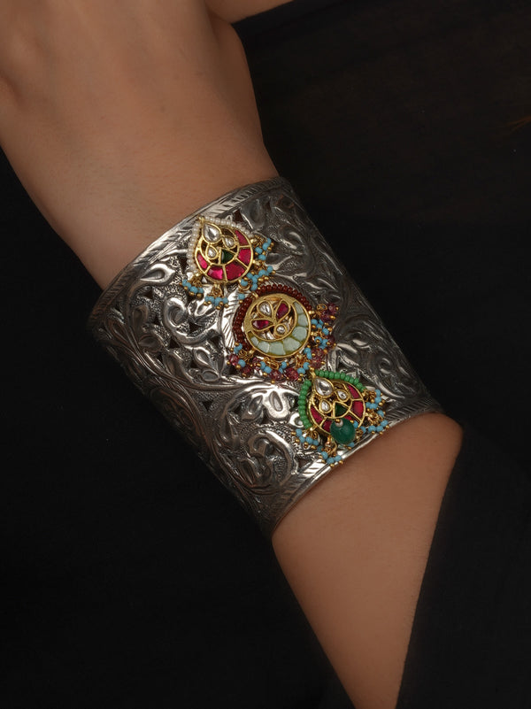 Multicolor Tribal Bracelet (1 Piece) - EK-BRAC46