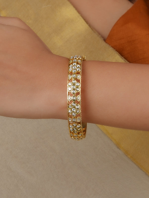 White Color Gold Plated Jadau Kundan Bangles (One Pair) - MB230W