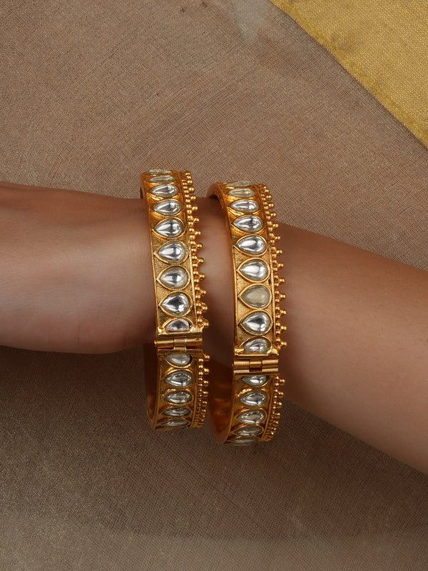 White Color Gold Plated Jadau Kundan Bangles (One Pair) - MB235W