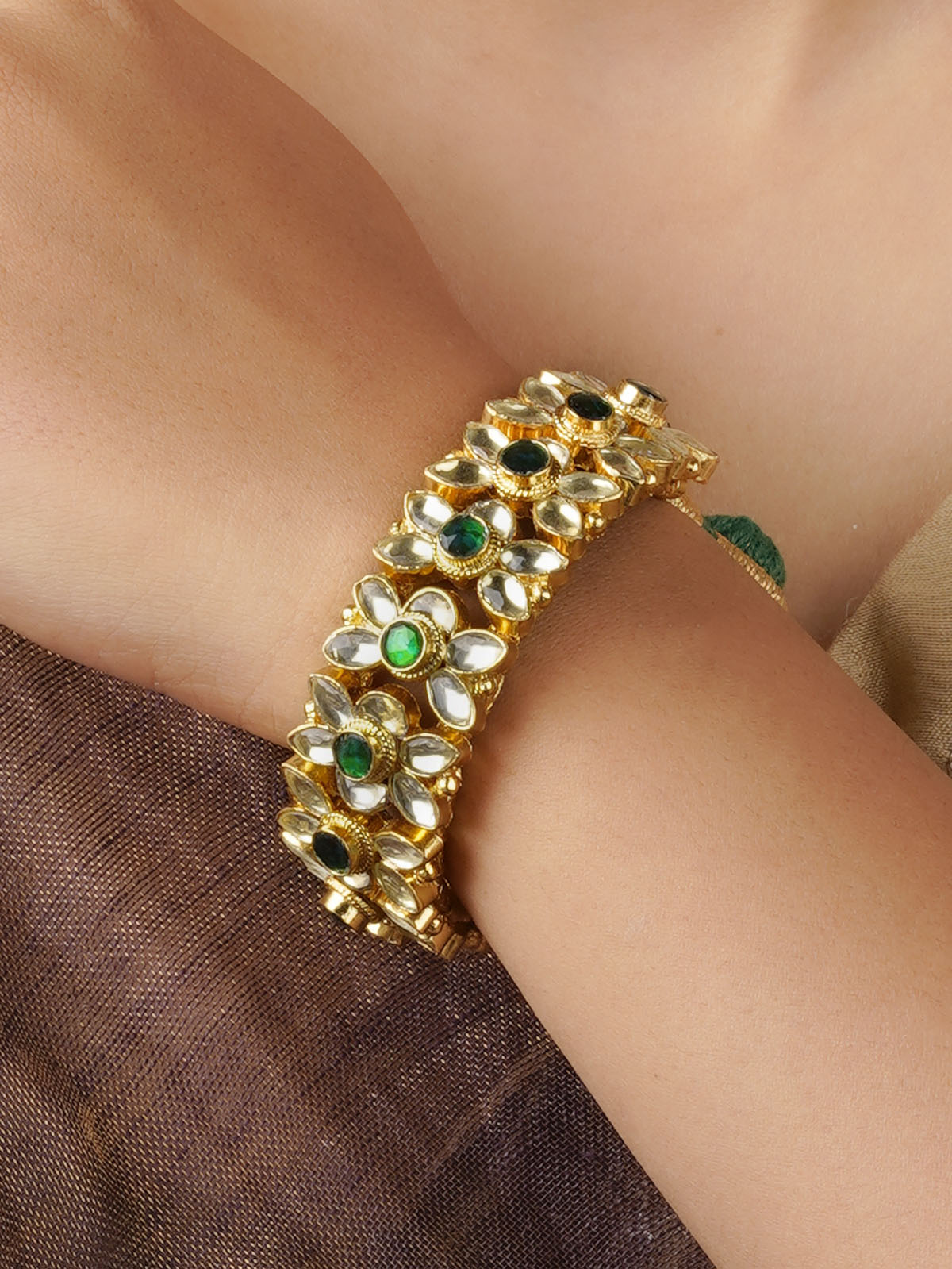 MB84GR - Green Color Gold Plated Jadau Kundan Bracelet