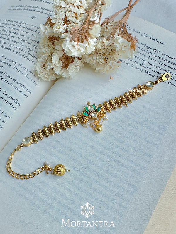 MBRAC42GR - Jadau Kundan Bracelets