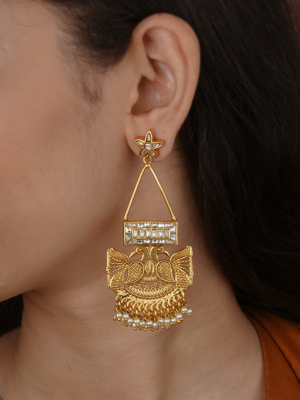 White Color Gold Plated Jadau Kundan Earrings - ME1547W