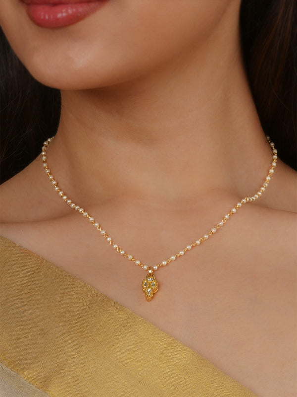 White Color Gold Plated Jadau Kundan Necklace - MN517