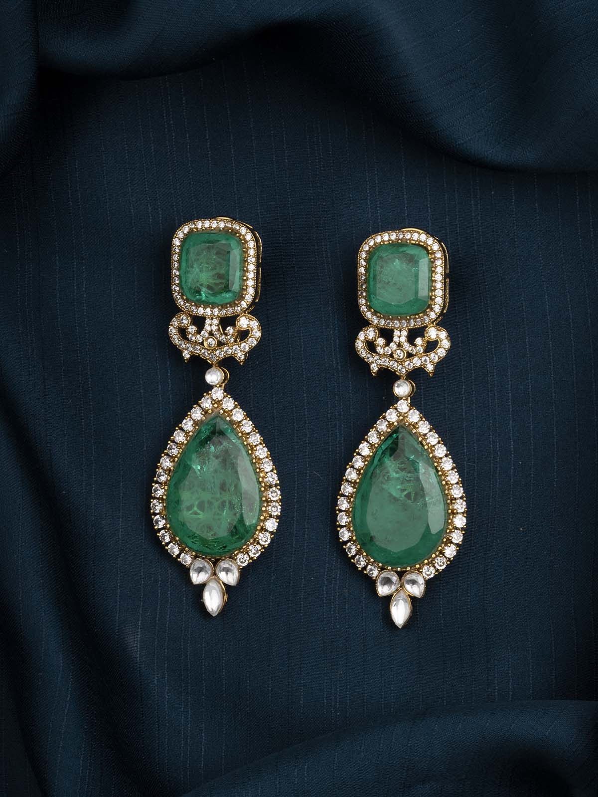 MO-EAR18GR - Green Color Faux Diamond Earrings