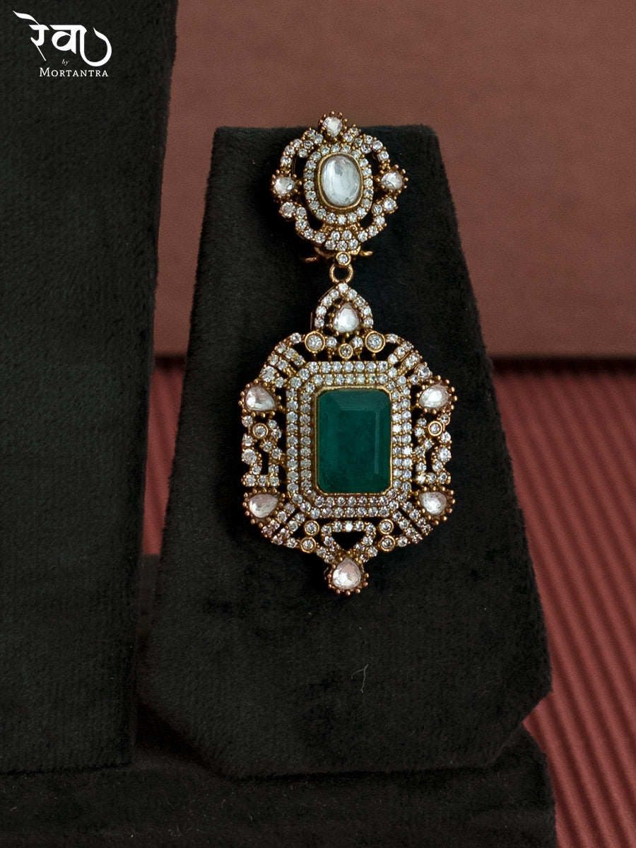 MO-S30WGR - Green Color Faux Diamond Necklace Set