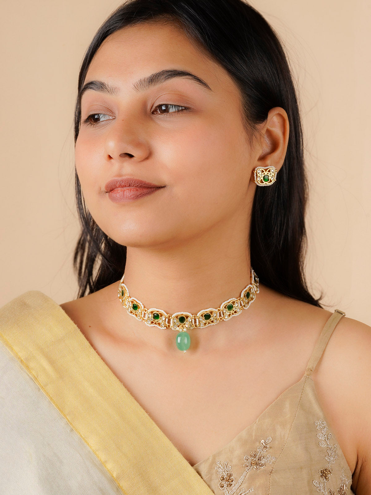 MR-S341WGRA - Green Color Gold Plated Mishr Necklace Set