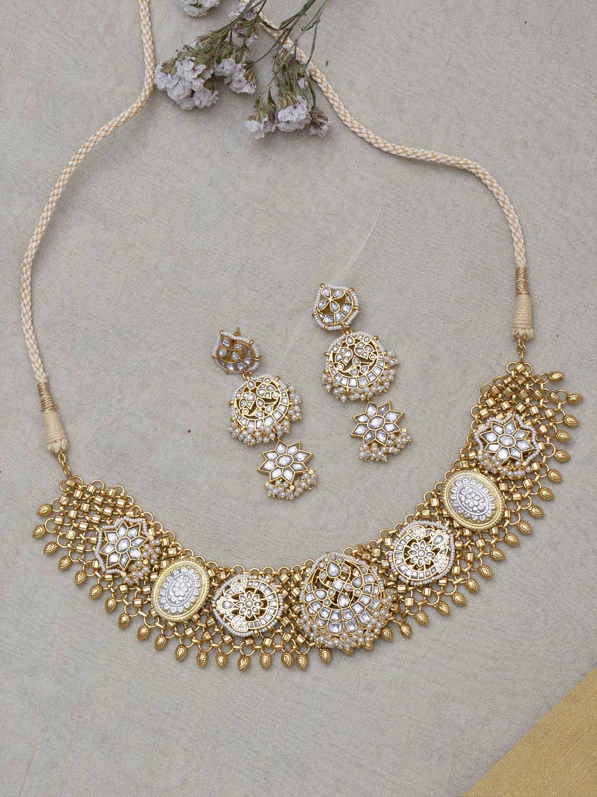 MR-S574W - White Color Gold Plated Mishr Short Necklace Set
