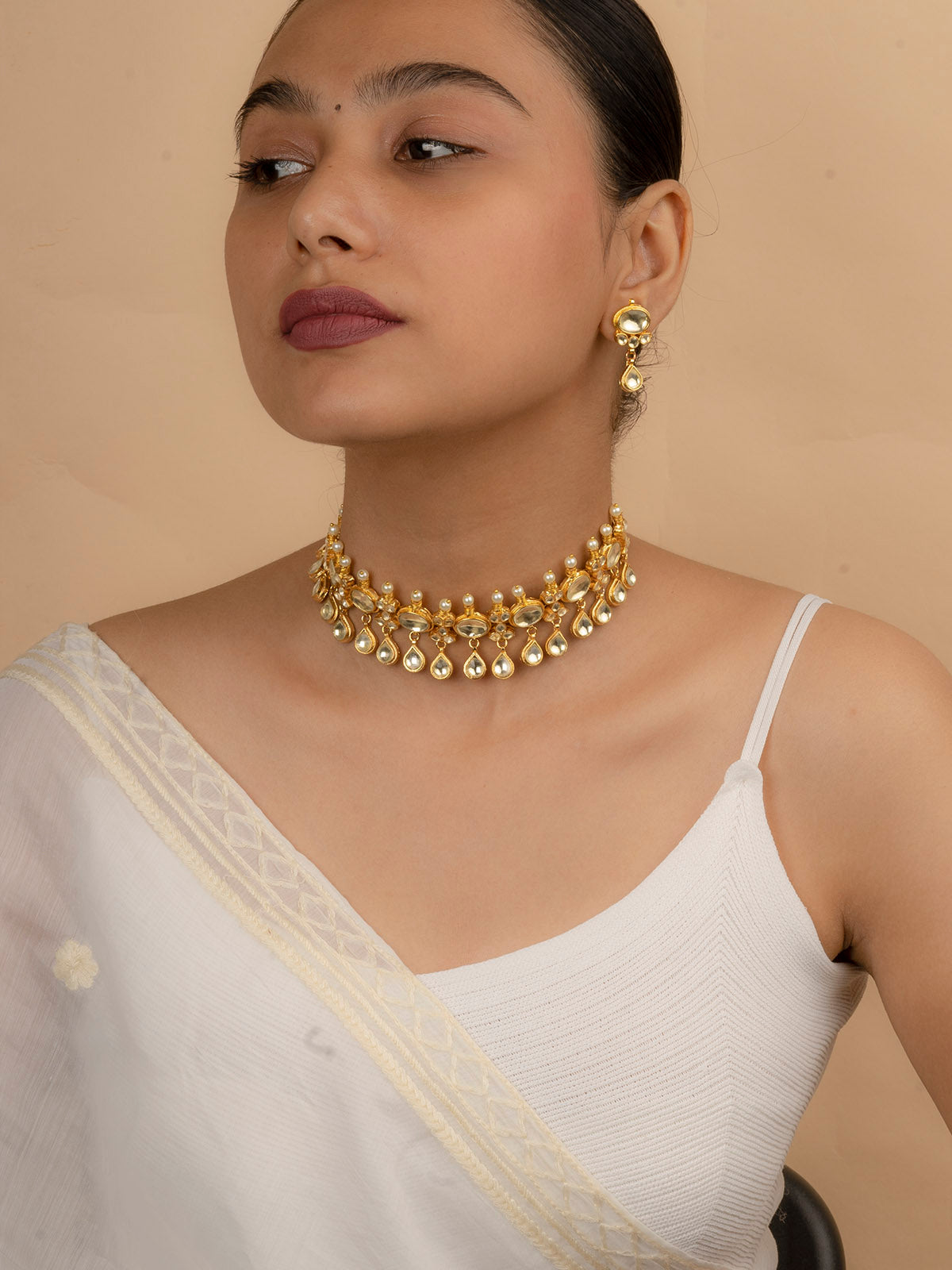 MS1099Y - White Color Gold Plated Jadau Kundan Short Choker Necklace Sets