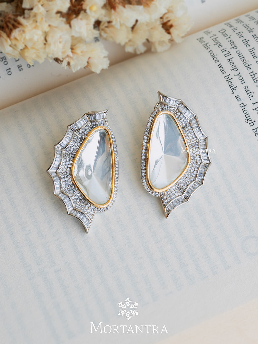 Casual Wear Lightweight Skin Friendly Artificial Diamond Stone Stud Earrings  Set Gender: Women at Best Price in Jaipur | Agarwal Jewellers