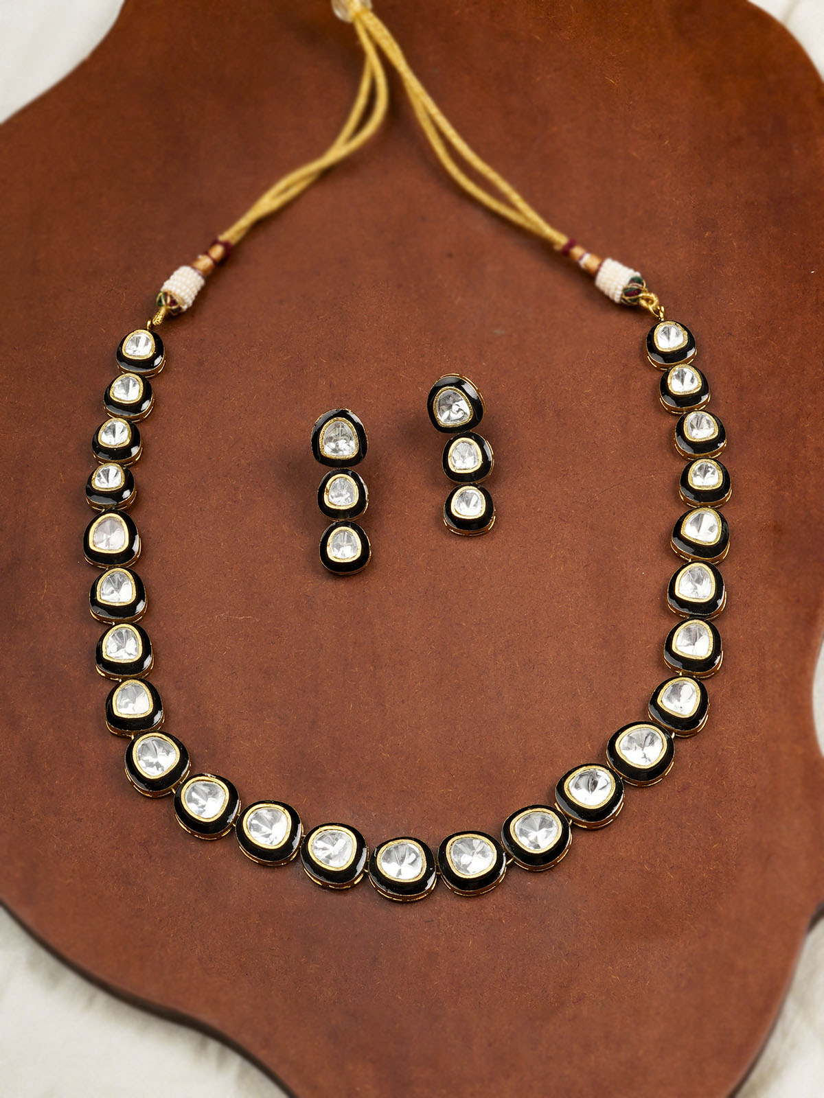 CC-S23BK - Black Color Gold Plated Contemporary Necklace Set
