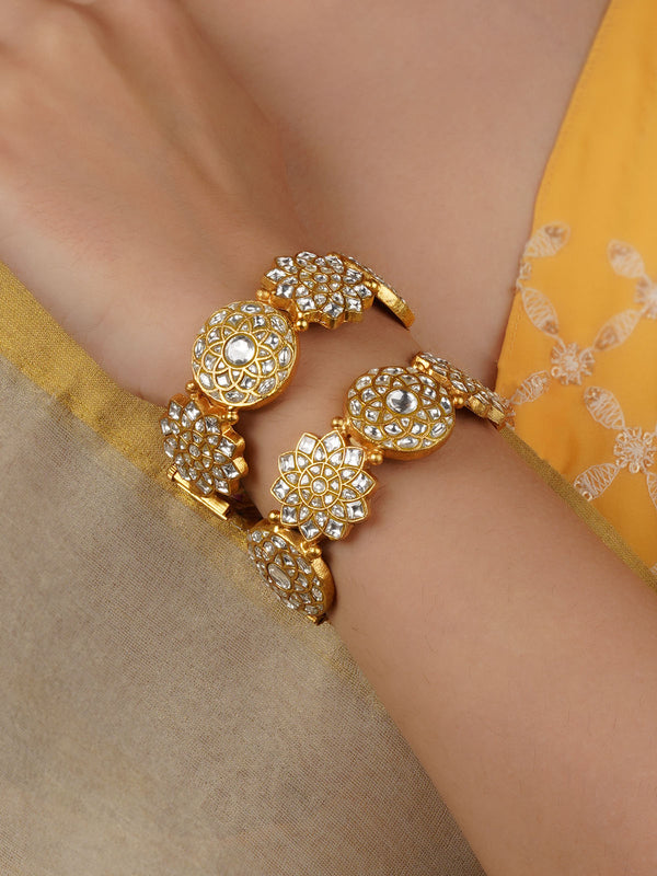 White Color Gold Plated Thappa Jadau Kundan Bangles - TJ-B19