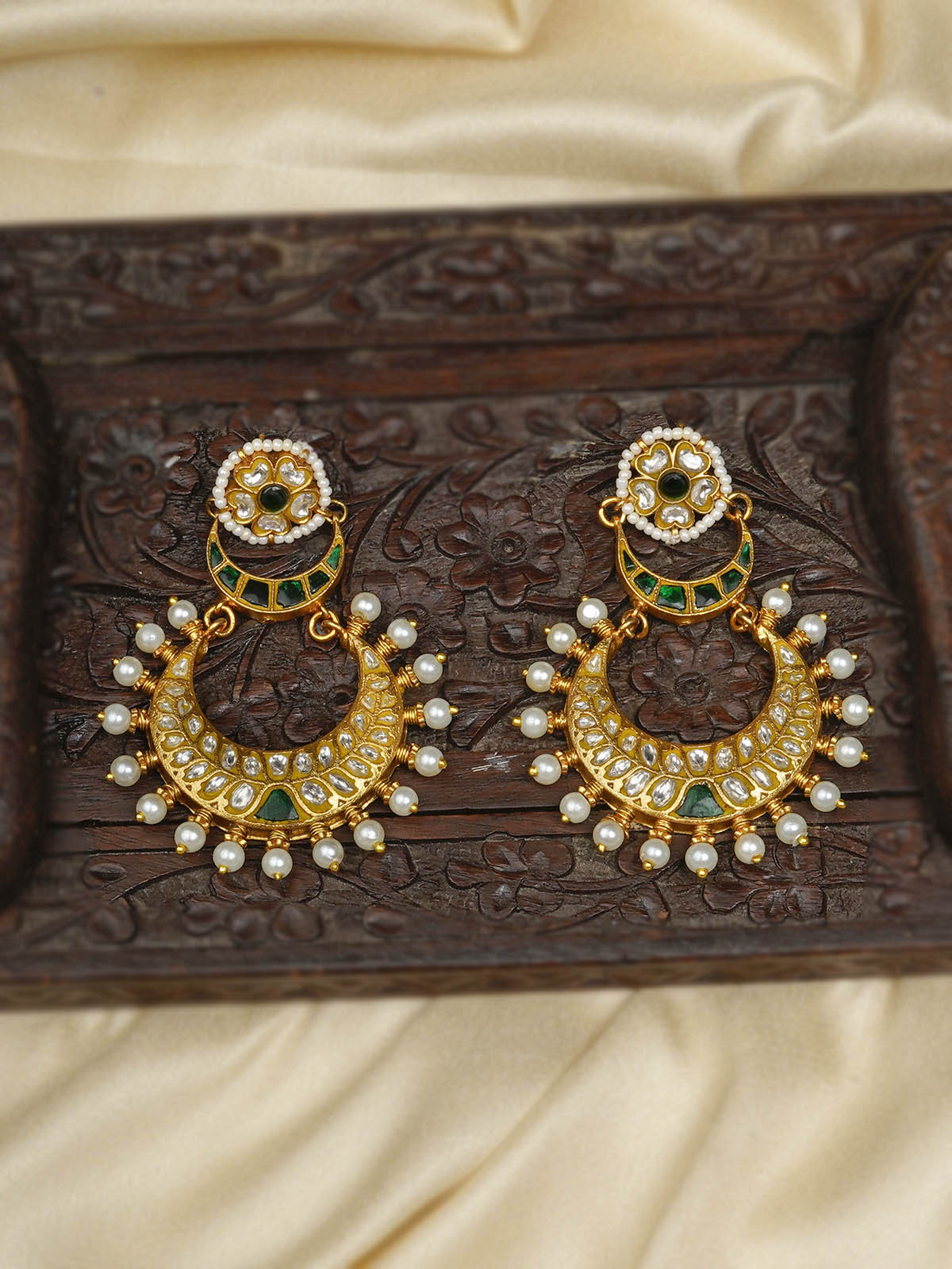 TJ-E102WGR - Green Color Gold Plated Thappa Jadau Kundan Earrings