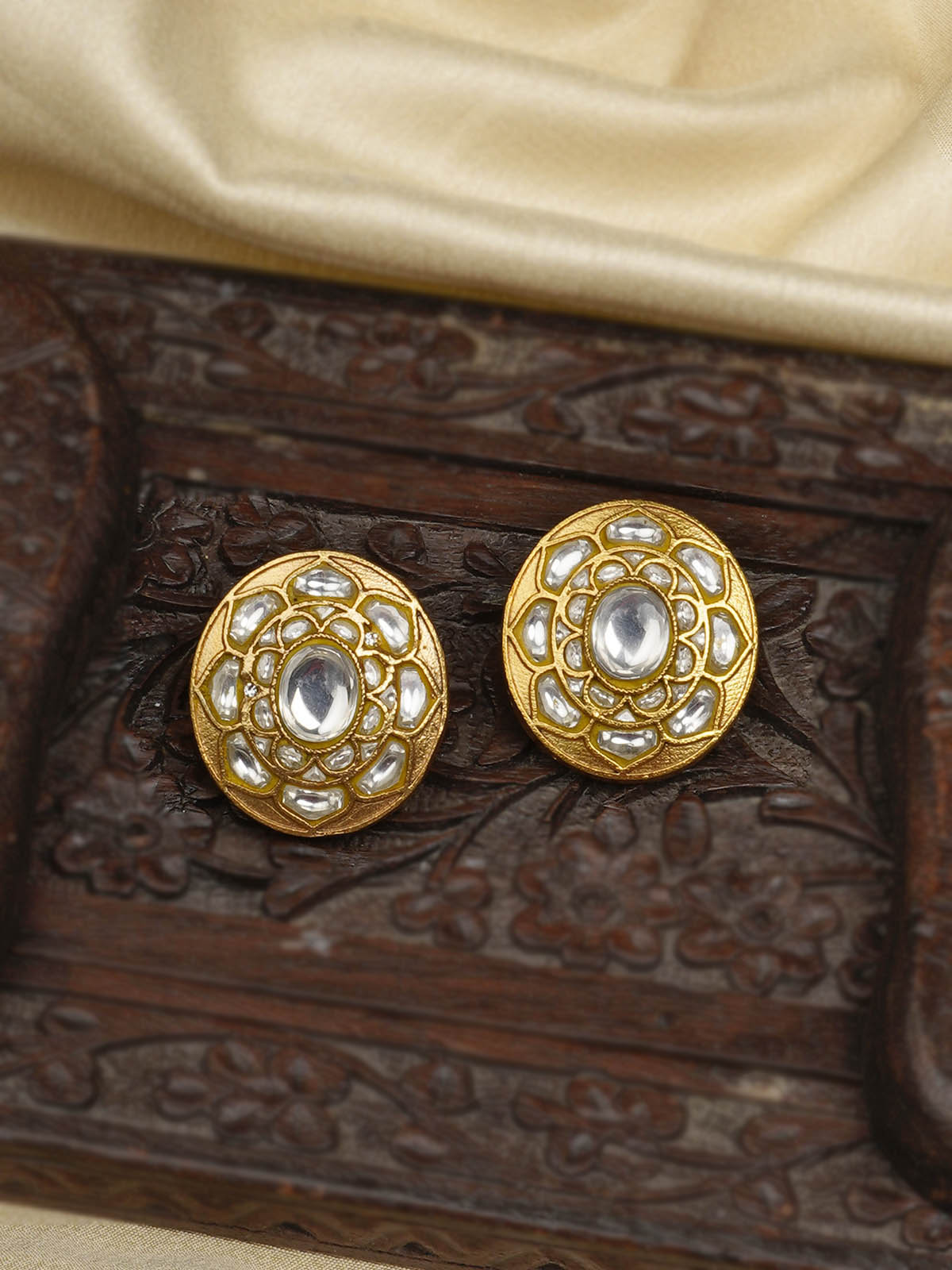 TJ-E104 - White Color Gold Plated Thappa Jadau Kundan Earrings