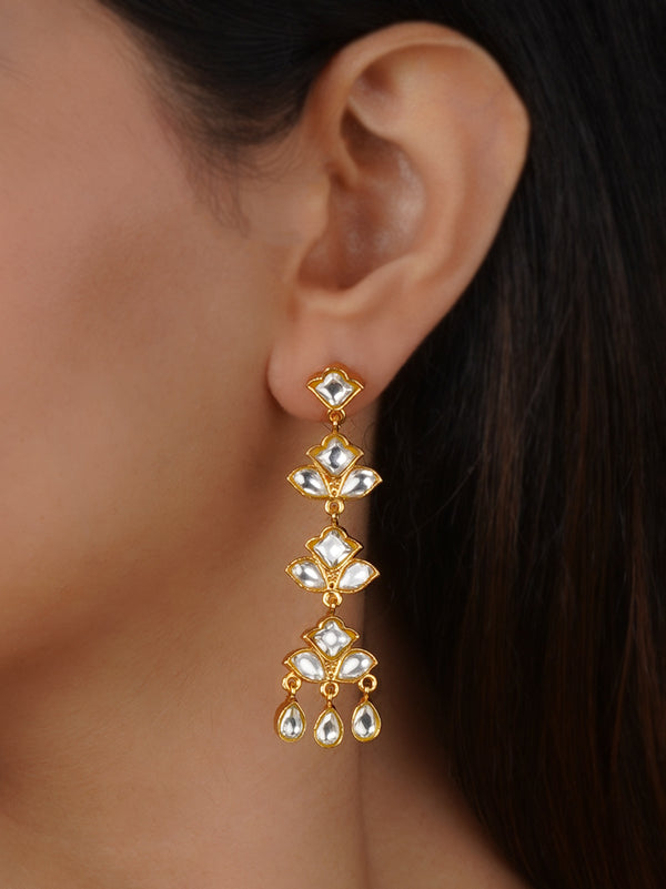 White Color Gold Plated Thappa Jadau Kundan Earrings - TJ-E124