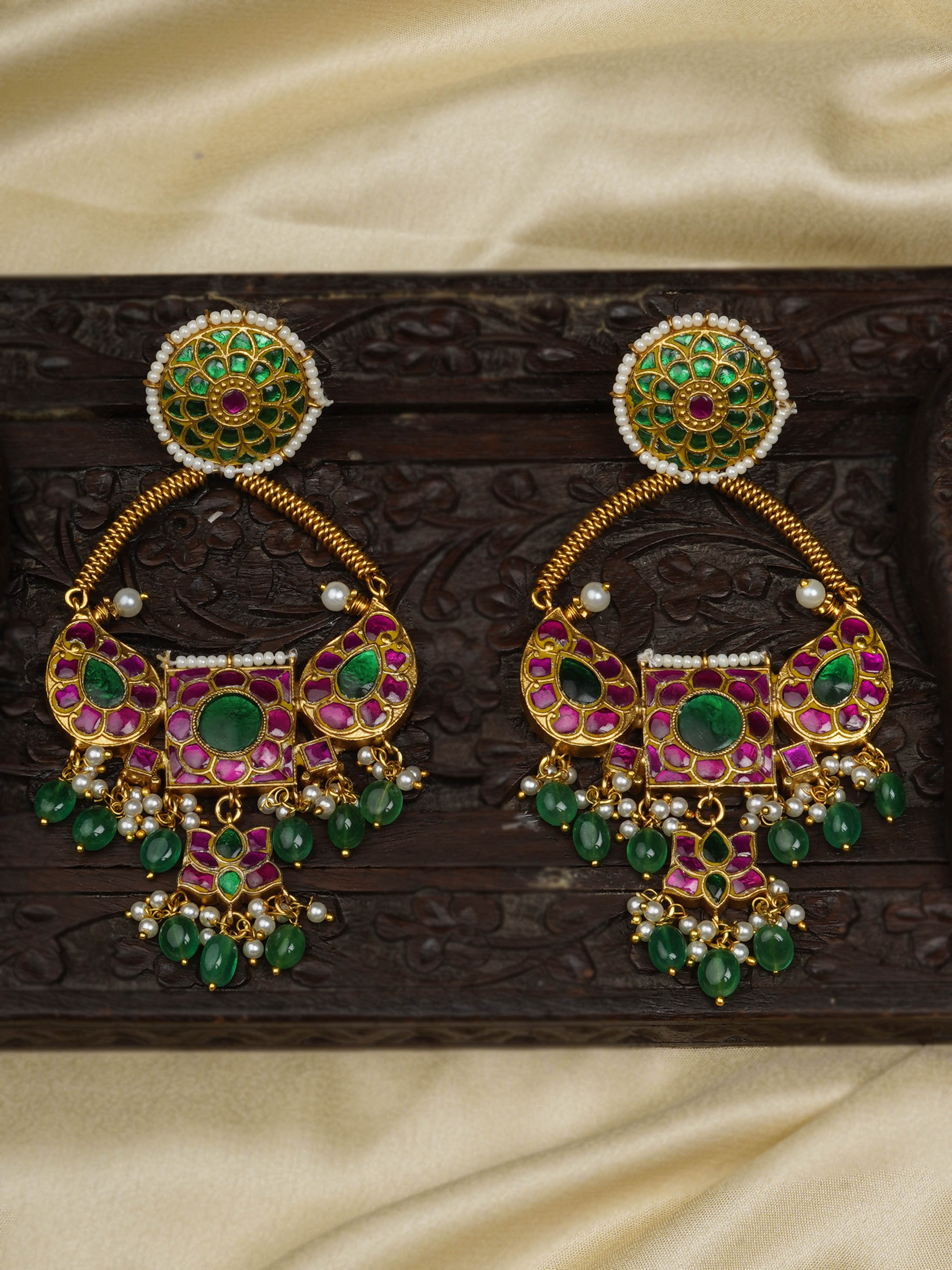 TJ-E94M - Multicolor Gold Plated Thappa Jadau Kundan Earrings