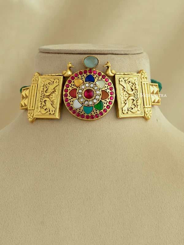 TJ-S104N - Thappa Jadau Kundan Necklace Set