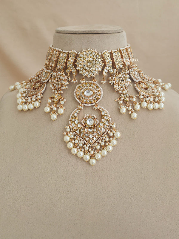 TJ-S24 - White Color Gold Plated Bridal Thappa Jadau Kundan Short Necklace Set