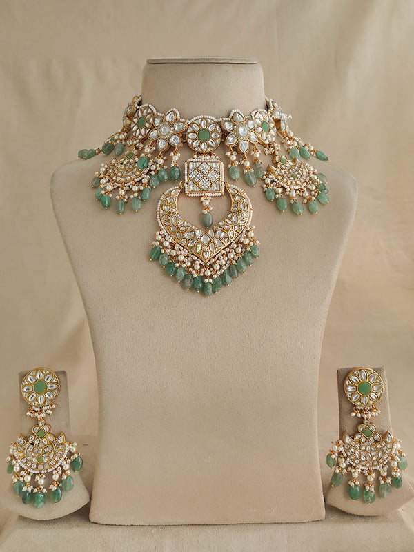 TJ-S64WLGR - Green Color Bridal Thappa Jadau Kundan Medium Necklace Set