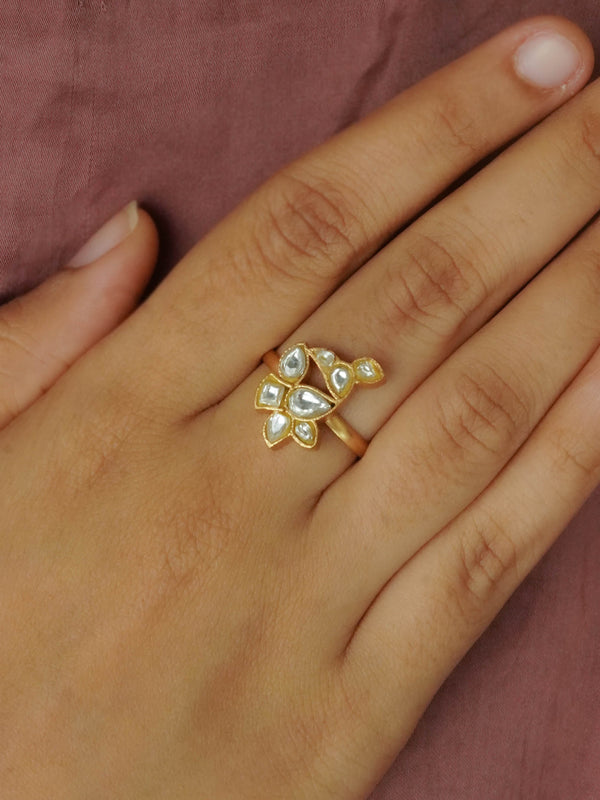 TR-RNG30A - White Color Gold Plated Tver Ring