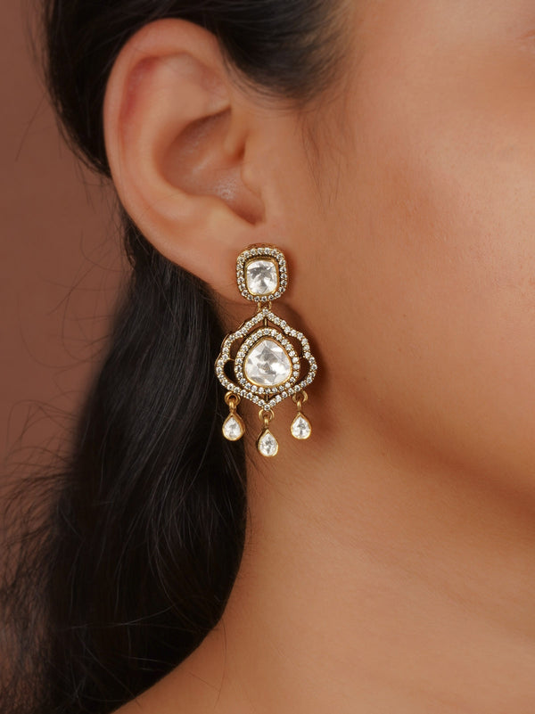 White Color Victorian 925 Silver Earrings - VCSL925-EAR11