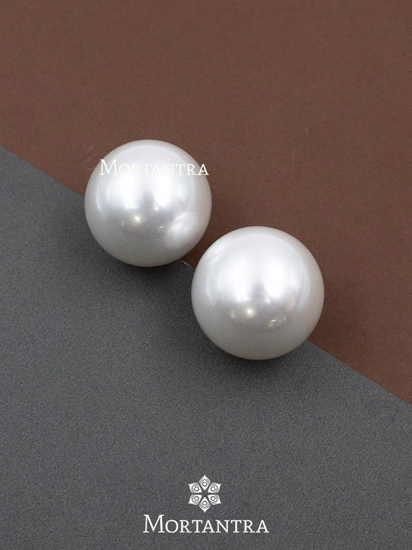 CSTEAR226 - White Color Costume Earrings