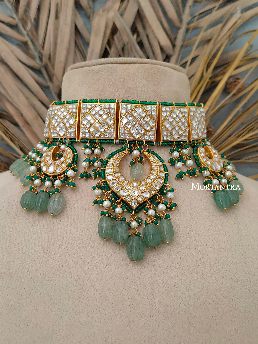 TJ-S2 - Green Color Bridal Thappa Jadau Kundan Medium Necklace Set